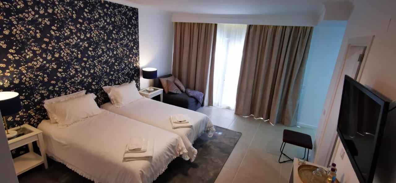 克洛伊奥斯Quarto Duplo Com Kitchenette, Wc E Patio Privativo公寓 外观 照片