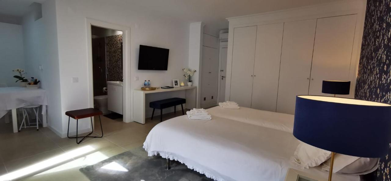 克洛伊奥斯Quarto Duplo Com Kitchenette, Wc E Patio Privativo公寓 外观 照片